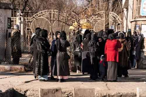 ممنوعیت تحصیل دختران، حکم اسلام نیست
