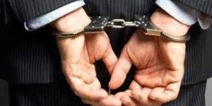 اختلاس 2 300x150 - وکیل کلاهبردار در گنبدکاووس دستگیر شد