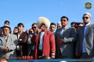 8 زوج ترکمن پیخی حاجی سعادت نژاد 29 300x200 - آغاز زندگی 8 زوج ترکمن با برگزاری آداب و رسوم سنتی+گزارش تصویری