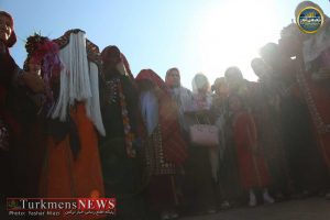 ازدواج 8 زوج ترکمن پیخی حاجی سعادت نژاد 39 300x200 - آغاز زندگی 8 زوج ترکمن با برگزاری آداب و رسوم سنتی+گزارش تصویری