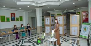 انتخابات ریاست جمهوری ترکمنستان 1 300x151 - تورکمنستان دا یولباشچی سایلاماق اوچین سایلاو گچیریلدی