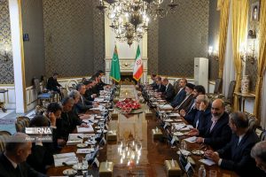 ایران و ترکمنستان 1 1 300x200 - گزارش تصویری: دیدار رییس شورای مصلحت ترکمنستان با رئیس جمهور