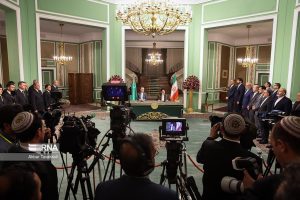 ایران و ترکمنستان 17 300x200 - گزارش تصویری: دیدار رییس شورای مصلحت ترکمنستان با رئیس جمهور