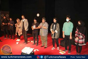 زخم ترکمن نیوز 32 300x202 - اولین اجرای نمایشنامه "بالستیک زخم" روی صحنه تئاتر گنبدکاووس+عکس