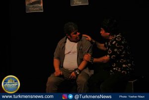 زخم ترکمن نیوز 7 300x202 - اولین اجرای نمایشنامه "بالستیک زخم" روی صحنه تئاتر گنبدکاووس+عکس