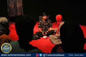 زخم ترکمن نیوز 9 300x202 - اولین اجرای نمایشنامه "بالستیک زخم" روی صحنه تئاتر گنبدکاووس+عکس