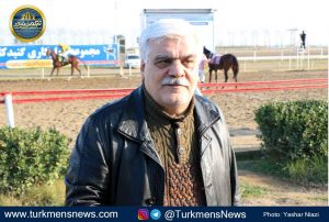 فرجی ترکمن نیوز 7 300x202 - صنعت اسب در حال سقوط است/مسئولین سهم‌خواهی نکنند تا اسب ایران به جایگاه واقعی خودش دست یابد+فیلم مصاحبه