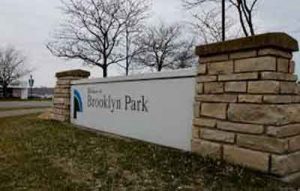 «بروکلین پارک» آمریکا 300x191 - طرح توسعه مسجد «بروکلین پارک» آمریکا کلید خورد