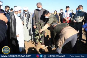 ایرانی سبز ترکمن نیوز 3 300x202 - گزارش تصویری - پویش ملی و مردمی "هر ایرانی یک درخت" در شهرستان گنبدکاووس