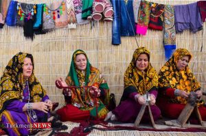 2567904 300x199 - جشنواره اقوام به حفظ ریشه های فرهنگ ایرانی کمک می کند