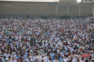8 32 TN 65 300x200 - نماز عید سعید قربان در عیدگاه اهل سنت گنبد کاووس برگزار شد/گزارش تصویری