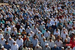 8 32 TN 77 300x200 - نماز عید سعید قربان در عیدگاه اهل سنت گنبد کاووس برگزار شد/گزارش تصویری