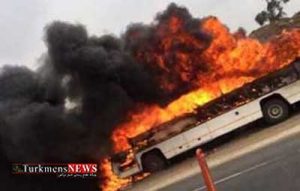 Atash 6T 300x191 - اتوبوس واحد شهرداری گرگان در آتش سوخت