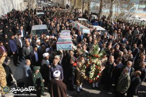 IMG 8483 300x200 - گزارش تصویری مراسم تشییع و خاکسپاری پیکر پاک دو شهید گمنام دوران دفاع مقدس