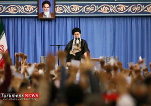 Khamenehi 23M 300x212 - عامل اصلی گرانی و کاهش ارزش پول ملی مسائل مدیریتی است نه تحریم