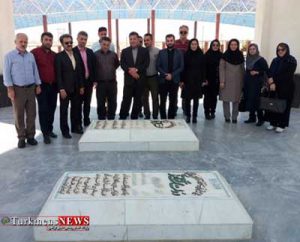 M Turkmen 1 6T 300x242 - بازدید رییس کمیسیون فرهنگی شورای شهر گرگان از مزار مختومقلی فراغی