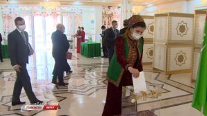 Turkmenistanda Prezident saylawy 300x169 - 2726 ناظر ملی در انتخابات ریاست جمهوری ترکمنستان حضور دارند