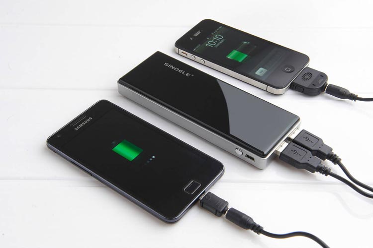 charging SMARTPHONE - چند دلیل برای دیر شارژ شدن گوشی