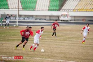footbal turkmensnews 18o 300x200 - صدای پای فوتبال در گلستان
