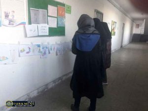 photo 2017 12 19 08 06 36 300x225 - نمایشگاه نقاشی دانش آموزان مدرسه حضرت آمنه(س) گنبد کاووس به مناسبت هفته قرآن و عترت