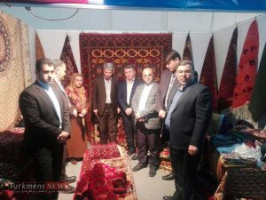 turkmensnews8 300x225 - نمایشگاه توانمندی های روستائیان و عشایر فرصتی اقتصادی و فرهنگی برای اقوام کشور است +تصاویر