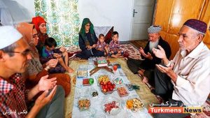 ترکمن ها در ماه رمضان 300x169 - ترکمن‌ها با "گپ قوشماق" به استقبال رمضان می‌روند