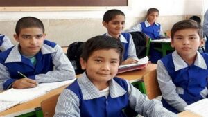 هزینه سالانه ۳۳۵ میلیون دلاری تحصیل دانش‌آموزان‌ افغان برای ایران