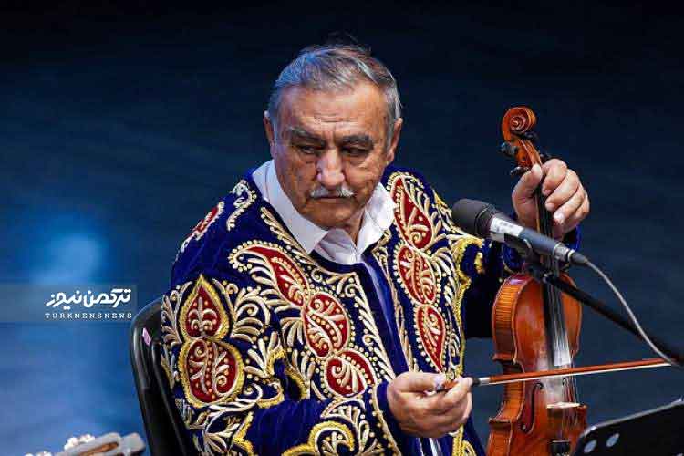 دولتمند خالف، هنرمند و خواننده مشهور تاجیکستان