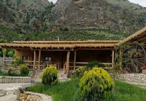 چشمه 300x207 - «قوشه چشمه» روستایی با پتانسیل پنهان گردشگری