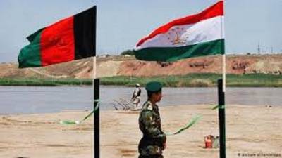 مرز تایجستان و افغانستان - آمریکا تاسیسات جدید در مرز تاجیکستان و افغانستان می‌سازد