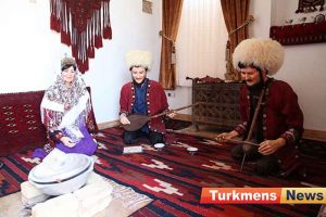 موزه کوموش دفه ترکمن 300x200 - موزه مردم شناسی کوموش دفه، جلوه ای از آئین و باورهای زیبای قوم ترکمن