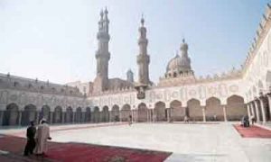 نماز جمعه پس از ۵ ماه مجددا در مصر اقامه می‌شود